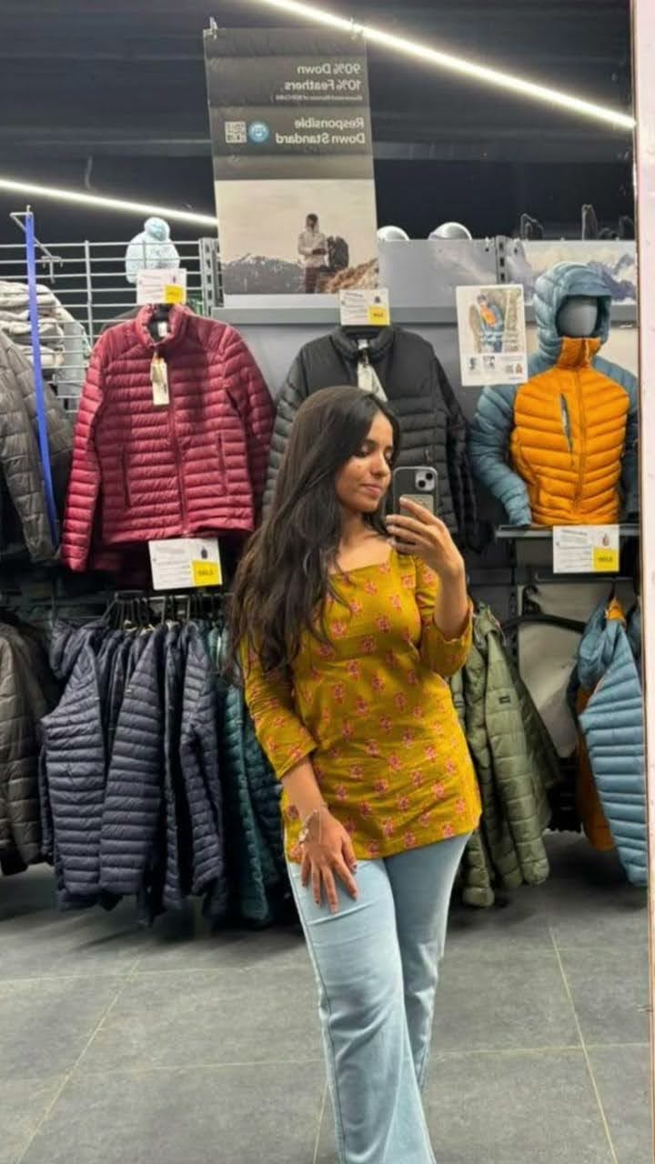 Dhruvi